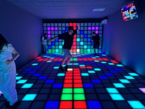 Juego de pista de baile LED para juegos interactivos Gooest, equipo MR para interiores con activación, juego activo, activación de suelo interactivo - Product Image 4