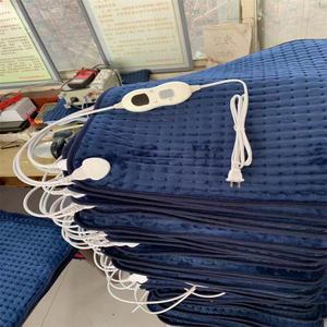 Tragbares Heizkissen Elektrisch mit Kohle faser technologie und weichem Flanell gewebe für den Heimgebrauch - Product Image 6