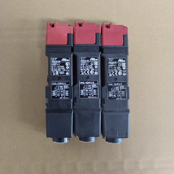 Plc 1PC Guard Lock Safety- Door Switch D4SL-N2HFG-D