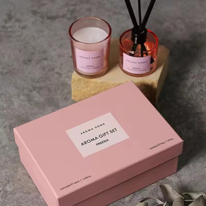 Coffret Cadeau Luxe de Noël : Bougie en Cire de Soja et Diffuseur à Bâtonnets Parfumés pour la Maison avec Cristal - Product Image 3