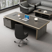 Bureau de direction en forme de L de luxe moderne, bureau de patron, mobilier de bureau high-tech, bureau de gestionnaire moderne