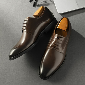 Chaussures décontractées britanniques en cuir de vachette, chaussures tendance pour hommes pour coiffeurs, chaussures en cuir à bout pointu pour affaires - Product Image 1
