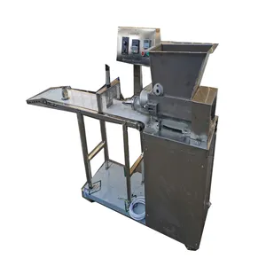 Machine de formage et de découpe de barre de chocolat énergétique conçue pour le mélange automatique