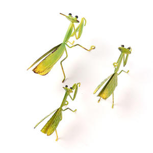 Metallo Silhouette noramerica europa placcato giardino esterno in ottone mantide decorazioni - Product Image 1