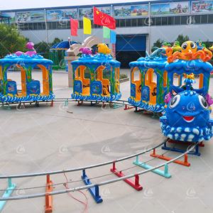 เครื่องเล่นรถไฟเด็กเล็กในสวนสนุกกลางแจ้ง อุปกรณ์สวนสนุกสำหรับครอบครัว - Product Image 2