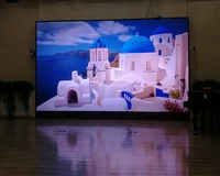 Panneau mural vidéo LED en fer haute définition intérieur P2.5 LED Media Display 2 ans 160 1000nits pour centres commerciaux