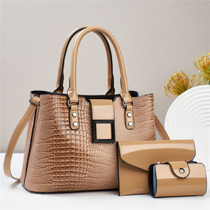 Conjunto de Tres Bolsos de Hombro de Piel Sintética con Estampado de Lagarto, Color Negro, Gran Capacidad, Bolso Bandolera para Uso Diario de Mujer - Product Image 3