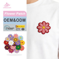 Patchs en tissu brodé de fleurs chrysanthème décoratif PVC accessoires de vêtements à repasser dentelle pour vêtements brodés par ordinateur