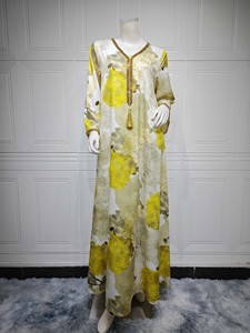 Ab384 <span class=keywords><strong>Djellaba</strong></span> Vêtements grande taille pour femmes Perçage à chaud musulman Robe en <span class=keywords><strong>satin</strong></span> imprimée à la mode - Product Image 6