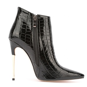 Botines de tacón alto de metal modernos estilo occidental con estampado de piedras y cremallera lateral para mujer, talla grande 47, colección primavera 2022 - Product Image 6