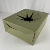 Wellpappe-Blumenlieferbox Maßgefertigte Kartonverpackung Robuste Quadratische Blumentransportbox mit Gestanztem Griff