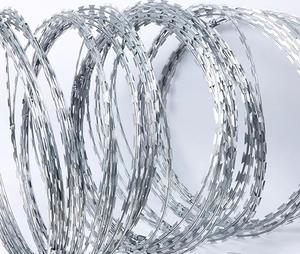 Fil de fer barbelé en gros, clôture anti-vol, filet de protection en fil de fer barbelé, filet à mailles en spirale - Product Image 2