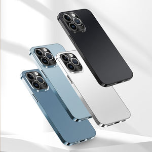 Venta al Por Mayor de Smartphones Usados de Alta Calidad, Modelo 13 Pro, Desbloqueados, 5G, Titanio Natural, Versión China, 6GB RAM, Grado A+ Excelente - Product Image 1