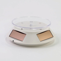 Vente en gros de présentoir solaire avec plateau tournant à 360 degrés, présentoir à double usage avec batterie, support solaire rotatif