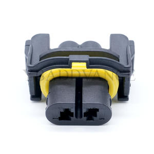 Connecteur femelle 2 broches A0405456328 pour câble de phare antibrouillard <span class=keywords><strong>gauche</strong></span> <span class=keywords><strong>ou</strong></span> droit Mercedes-Benz - Product Image 3