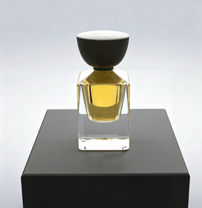 Factory Custom Empty Luxury Perfume Container <strong>Spray</strong> 30ml 50ml 100ml Thick Bottom Glass Square Perfume Bottle With Wood Cap - Product Image 2