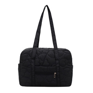 Nouveau sac de voyage brodé en forme de cœur, sac bandoulière tendance, léger, grande capacité, sac de sport, sac de voyage pour courts séjours - Product Image 4