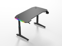 Bureau de jeu électrique BEISIJIE Y-Y, hauteur réglable, table en fibre de carbone avec éclairage RGB et accessoires