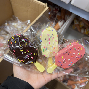 ไอศกรีมแท่งเคลือบช็อกโกแลต PVC รุ่น 3 สี ลายหัวใจ พลาสติกตกแต่ง รูปทรงไอศกรีมแท่ง  สำหรับตกแต่งอาหาร ร้านกาแฟฤดูร้อน - Product Image 5