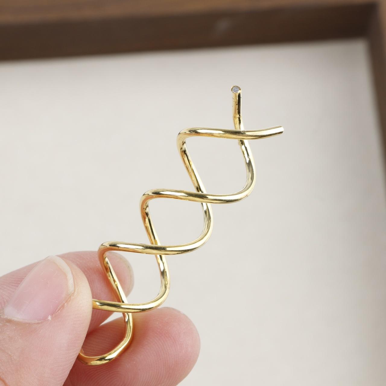 จำนวนมากหัวแบนสีทอง