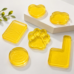 Patch de refroidissement réutilisable en gel pour téléphone, forme mignonne, jouet anti-stress à presser, compresse froide portable en gel pour la dissipation de la chaleur du téléphone - Product Image 1