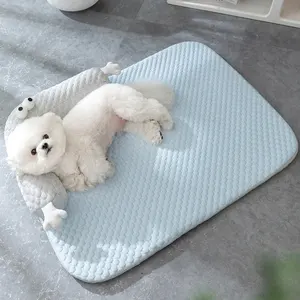 Mignon monstre été chien lits tapis respirants Pet Ice Pad étanche à l'humidité refroidisseur chien refroidissement IceMat lit