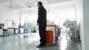 Máquina de Eliminación de Óxido, Fácil Operación, 1500W 2000W, Máquina de Limpieza Láser Portátil - Product Image 2