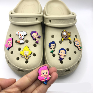 [BubbleGuppies] moda anime Bubble Guppies zapato decoración encanto moda dibujos animados linda chica burbuja pez guppies decoración zapato encanto - Product Image 3