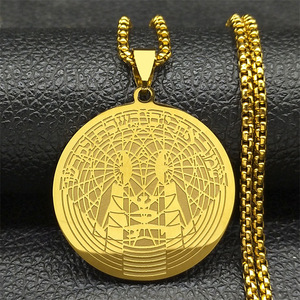 Nuevo Colgante <span class=keywords><strong>de</strong></span> Acero Inoxidable Tallado por Ambos Lados con Formas Geométricas, Collar <span class=keywords><strong>de</strong></span> Acero Titanio para Parejas, Hombre y Mujer - Product Image 3