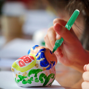 قلم تحديد أكريليك فائق الجودة برأس مضخة قابل لإعادة التعبئة بالحبر الأكريليك للرسم على النوافذ أو الأسطح المعدنية - Product Image 3