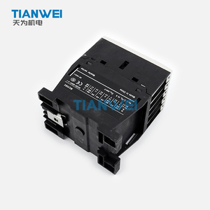 Contactor de CA de 3 polos EATON DILM15-10C (220-230V 50Hz) serie DILM, 15.5A AC-3, con contacto auxiliar 1NO incorporado, 7.5kW, bobina de CA - Product Image 4