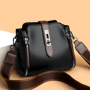 Bolso de hombro retro portátil transfronterizo de gran capacidad para mujer, con textura, de alta gama, a la moda, para el día a día, para madres. - Product Image 1