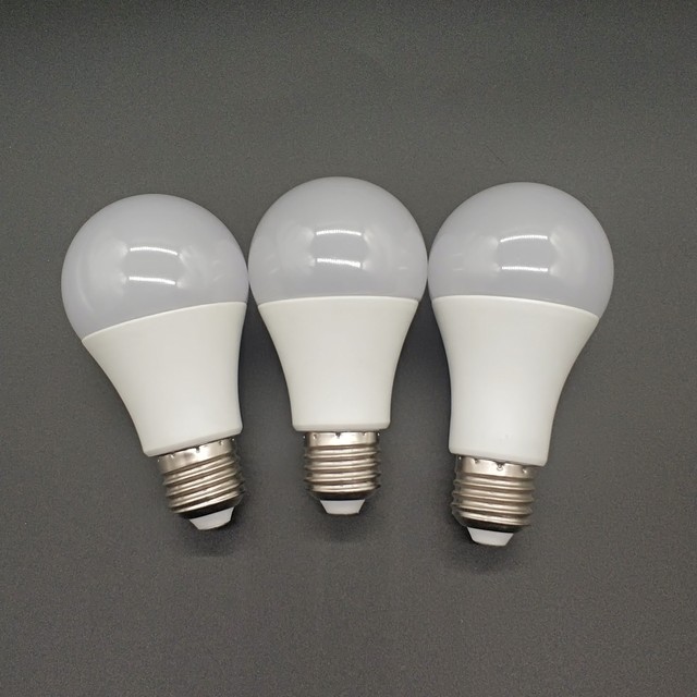 Plastic A60  220 Degree B22 E27 Bulb LED Light LED Lamp Bulb 5W 7W 9W 12W 15W 18W for SKD