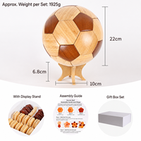 Massivholz Fußball-Ornament aus Schwarznuss, Buche oder Teakholz, Handgefertigtes Puzzle, Fan-Geschenk, Heim- und Bürodekoration, Ensemble Cadeau, Individuelles Geschenk