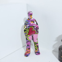 Graffiti Street Art Astronaute Spaceman Figurine Coloré Transfert D'eau Impression Résine Statue Modèle