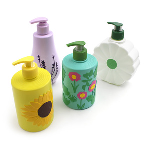 Bouteilles PET de haute qualité en gros, étiquette privée, 300 ml/500 ml, désinfectant pour les mains et gel douche, services d'étiquetage privé OEM et ODM - Product Image 4