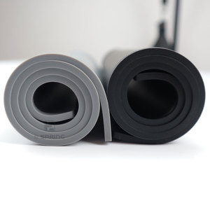 Maßgefertigte Lebensmittelechte Silikon-Haustiermatte, Rutschfeste Wasserdichte Einfarbige Fressmatte für Hunde und Katzen, OEM-Service Verfügbar - Product Image 5