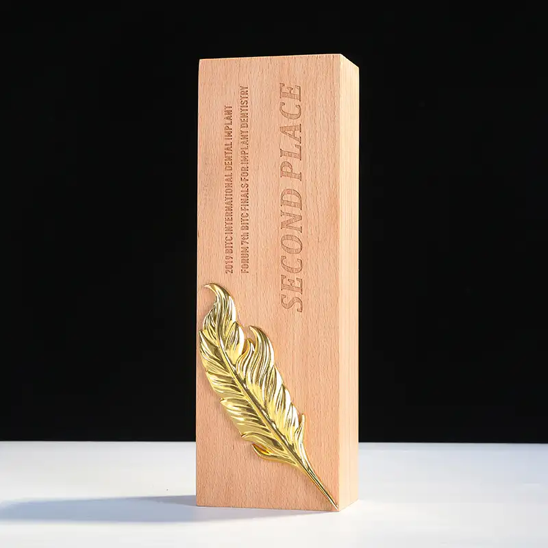 Großhandel Günstige Blank Wooden Award Trophy Plakette mit Metall für den UV-Laser druck