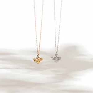 Collana da donna Jietao in acciaio inossidabile, ispirata al mare, impermeabile, anallergica, con animali marini: Cavalluccio marino, Polpo, Granchio, Tartaruga - Product Image 4