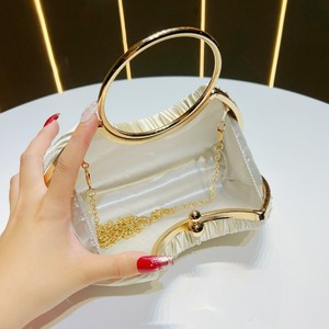 Bolsa de Mão Plissada com Alça Redonda 2026 Nova Bolsa Formal Feminina Perfeita para Vestidos de Festa de Casamento - Product Image 6