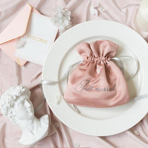 Sacs d'emballage de bijoux de cordon de satin de logo personnalisé de Offre Spéciale mini conception de luxe pour des bijoux et des bougies pour des promotions - Product Image 4