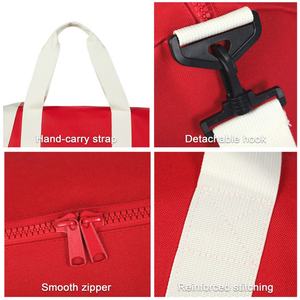 Factory Custom Print Lightweight Yoga Duffle Bag Waterproof Portable Carry Gym Sport Fitness Travel Bag Zipper Trending Designer - Product Image 4