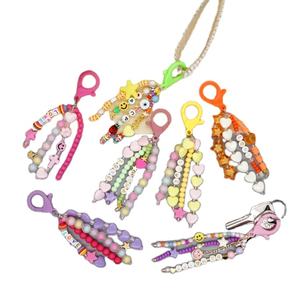 Porte-clé Boho avec lettres initiales, dessin animé coloré, cœur, étoile, visage souriant, fleur, paix, croix, porte-clé perlé, porte-sac, nouvel arrivage, <span class=keywords><strong>2022</strong></span> - Product Image 1