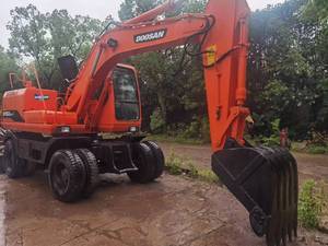 Bon état DOOSAN Dh150w-7 utilisé hydraulique roue excavatrices moyennes 15ton DH150 pelleteuses d'occasion - Product Image 3