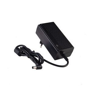 Manufacturer <b>12V</b> 6A Power Adapter <b>Plug</b> in Universal 72W Wall Mount Ac Dc Power Supply <b>12V</b> 6A - Product Image 2