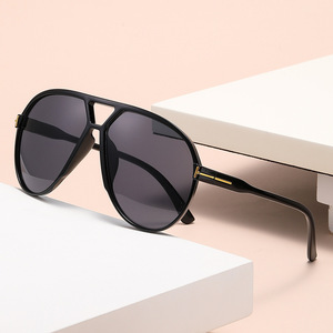 Lunettes de soleil Aviator pour hommes, monture noire en PC, protection UV400, type 3, pare-soleil, design ovale tendance - Product Image 4