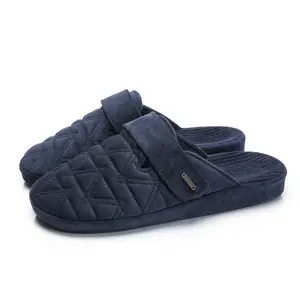 Corifei รองเท้าแตะ2024อเมซอนกันลื่นใส่สบายในฤดูหนาวขายดีในร่มพร้อมรองเท้าแตะแบบพันปรับได้