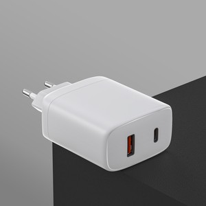 Nulike PD 67W USB-A ชาร์จเร็ว + อะแดปเตอร์ Type-C กับวัสดุ GAN เป็นมิตรกับสิ่งแวดล้อมสำหรับ <span class=keywords><strong>ipados</strong></span> 11-14 X PRO MAX - Product Image 5