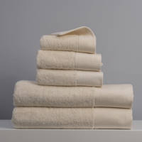 Ensemble de serviettes de bain d'hôtel de luxe 100% coton, personnalisé, super doux et absorbant, logo brodé, serviette à main pour la maison et l'hôtel
