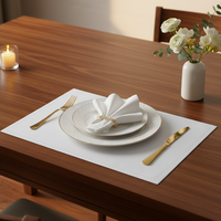 Vente en gros de tapis de table jetables colorés en coton pour les repas sets de table pratiques pour la maison, la nourriture de mariage, tissé à rayures modernes